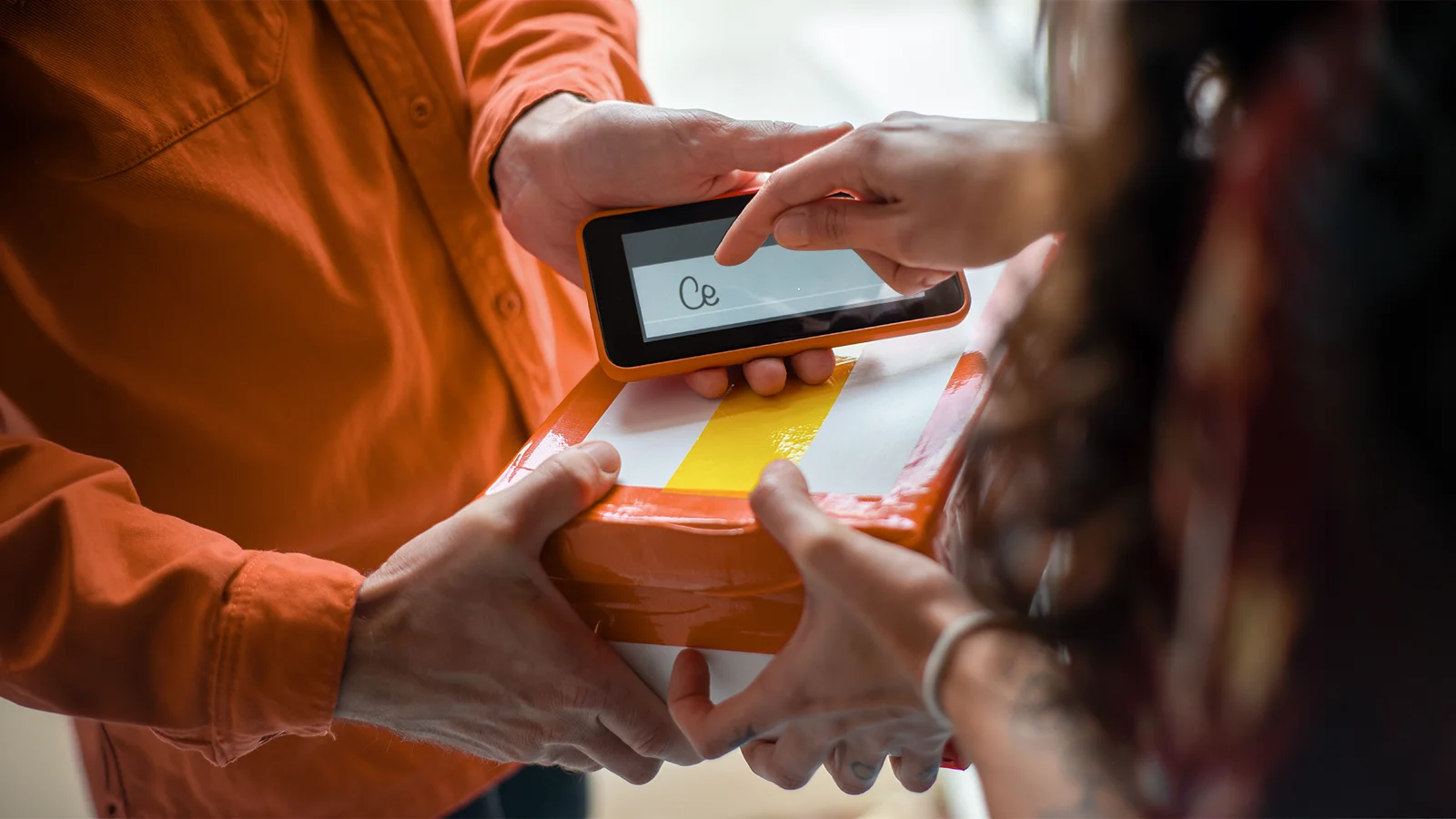 Assinatura digital de comprovante de entrega no celular
